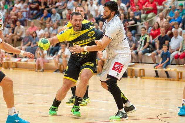 14 Simon Baumgarten TVB 1898 Stuttgart 11 Nicolas Tournat HBC Nantes HBC Nantes vs TVB 1898 Stuttgart Sparkassencup 2018 Handball Men 1 Bundesliga Ligue Nationale de Handball 11 08 2018 GER Sparkassen Cup 2018 Ehingen Handball 11 08 2018 Ehingen Copyright: xEIBNER Michael_Schmidtx EP_MST