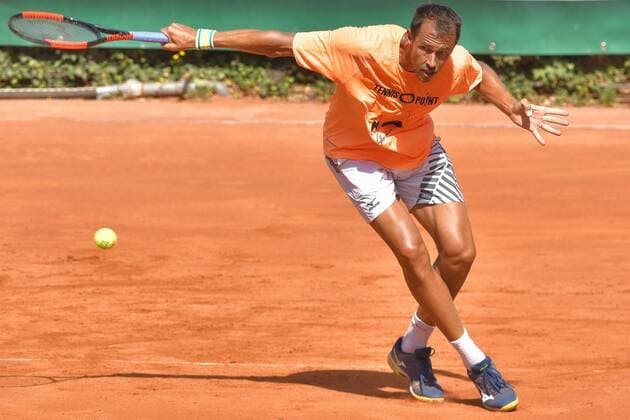 12 08 2018 GER Allpresan Rochus Club BL vs Badwerk Gladbacher HTC 12 08 2018 GER Allpresan Rochusclub BL Team vs Badwerk Gladbacher HTC Rosol Lukas CZE on the backhand nph Mauelshagen nph00321