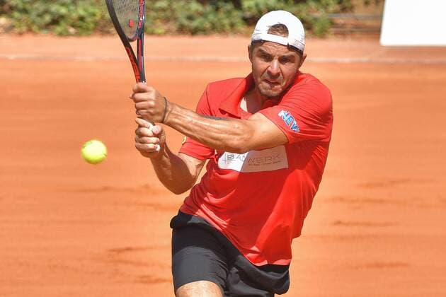 12 08 2018 GER Allpresan Rochus Club BL vs Badwerk Gladbacher HTC 12 08 2018 GER Allpresan Rochusclub BL Team vs Badwerk Gladbacher HTC pictured Martin Andrej SVK on the backhand nph Mauelshagen nph00321