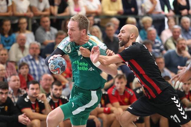 HC Varder Skopje vs SC DHfK Leipzig Handball International Heide Cup 2018 12 08 18 Aivis Jurdzs Nr 07 SC DHfK Leipzig v Timur Dibirov No 31 HC Vardar Skopje xmmkx