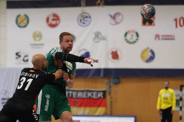HC Varder Skopje vs SC DHfK Leipzig Handball International Heide Cup 2018 12 08 18 Aivis Jurdzs Nr 07 SC DHfK Leipzig v Timur Dibirov No 31 HC Vardar Skopje xmmkx