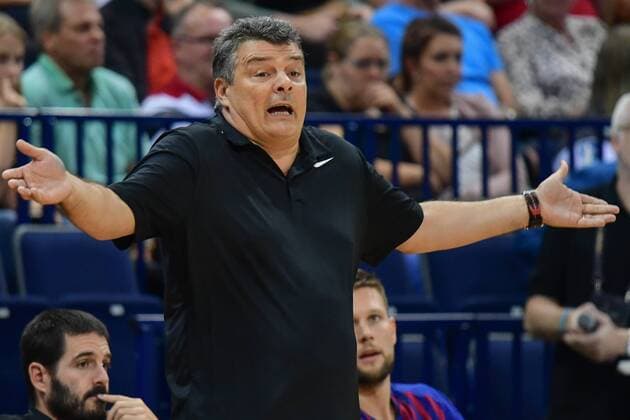 Germany Hamburg Barclaycard Arena Handball Heroes of the Handball THW Kiel FC Barcelona Coach Xavier Pascual FC B