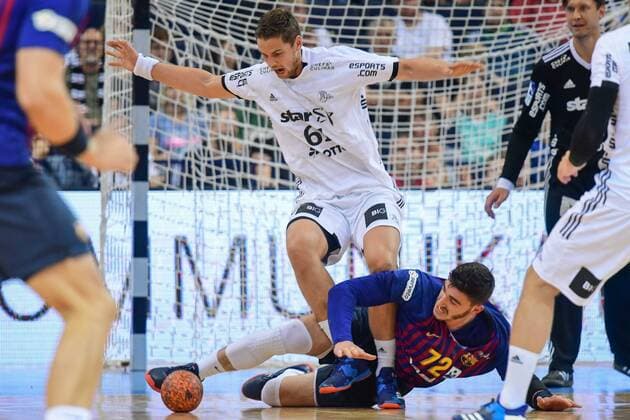 Germany Hamburg Barclaycard Arena Handball Heroes of the Handball THW Kiel FC Barcelona Hendrik Pekeler THW Ludovic Fabregas FC B