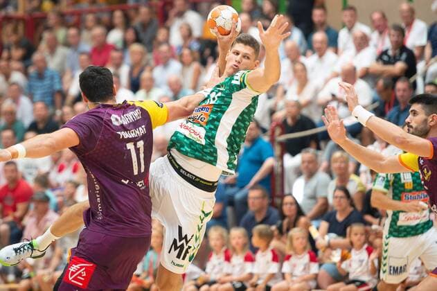 10 Sebastian Heymann Frisch On Göppingen 11 Nicolas Tournat HBC Nantes HBC Nantes vs Frisch Auf Göppingen Sparkassencup 2018 Handball Men 1 Bundesliga Ligue Nationale de Handball 12 08 2018 Sparkassen Cup Ehingen 2018 12 08 2018 Ehingen Copyright: xEIBNER Michael_Schmidtx EP_MST