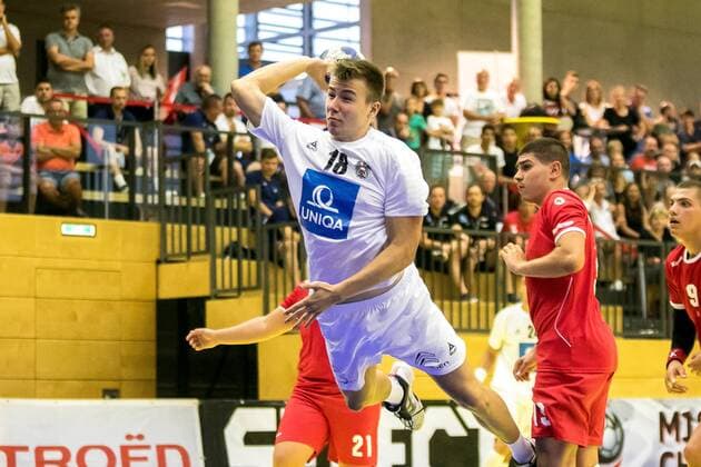 10 08 2018 Josef Welser Sports hall Tulln on the Danube AUT EHF M18 Championship 2018 Austria vs Bulgaria in the picture Emanuel Petrusic AUT during the EHF M18 Championship 2018 Match between Austria and Bulgaria at the Josef Welser sports hall Tulln on the Danube Austria on 2018 08 10 Tulln the Danube  EX_PUC