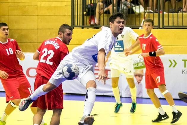 10 08 2018 Josef Welser Sports Hall Tulln on the Danube AUT EHF M18 Championship 2018 Austria vs Bulgaria in the picture Fabio Schuh SUT during the EHF M18 Championship 2018 Match between Austria and Bulgaria at the Josef Welser Sporthalle Tulln on the Danube Austria on 2018 08 10 Tulln the Danube  EX_PUC