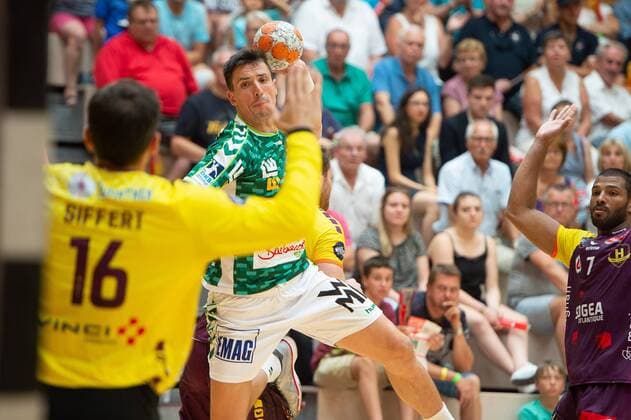 42 Nemanja Zelenovic Frisch Auf Göppingen 16 Arnaud Siffert HBC Nantes HBC Nantes vs Frisch Auf Göppingen Sparkassencup 2018 Handball Men 1 Bundesliga Ligue Nationale de Handball 12 08 2018 Sparkassen Cup Ehingen 2018 12 08 2018 Ehingen Copyright: xEIBNER Michael_Schmidtx EP_MST