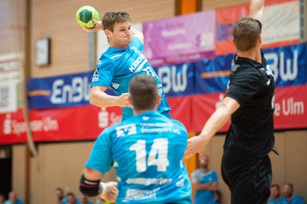 77 David Schmidt TVB 1898 Stuttgart TVB 1898 Stuttgart vs Ribe Esbjerg HH Sparkassencup 2018 Handball Men Handboldligaen 1 Bundesliga 12 08 2018 Sparkassen Cup Ehingen 2018 12 08 2018 Ehingen Copyright: xEIBNER Michael_Schmidtx EP_MST