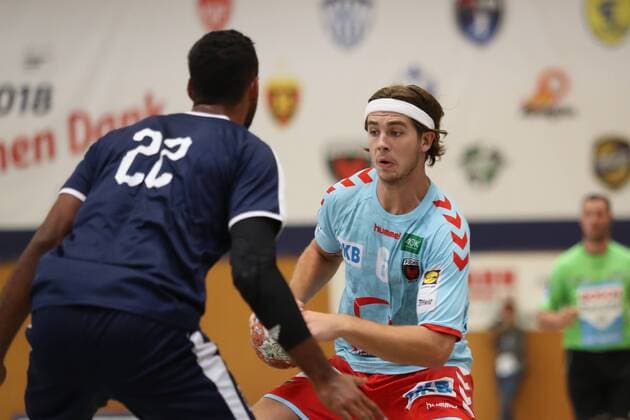 MHB Montpellier vs Fuechse Berlin Handball International Heath Cup 2018 12 08 18 Jacob Tandrup Holm No. 06 Fuechse Berlin against Melvyn Richardson No. 22 MHB Montpellier Handball xmmkx
