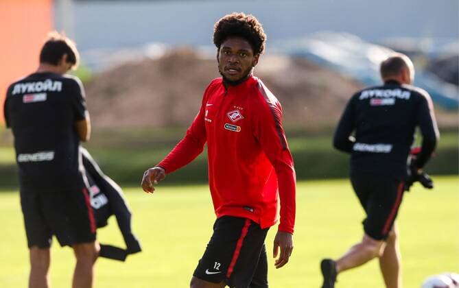 MOSCOW REGION, RUSSIA - AUGUST 13, 2018: FC Spartak Moscow s Luiz Adriano during a training session at a training base in the village of Tarasovka ahead of a UEFA Champions League qualifying round match against FC PAOK Thessaloniki scheduled for August 14, 2018. Stanislav Krasilnikov TASS  TS08CA3B