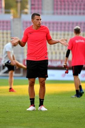 SOCCER - UEFA CL quali, Shkendija vs RBS SKOPJE,MACEDONIA,13.AUG.18 - SOCCER - UEFA Champions League, qualification, KF Shkendija vs Red Bull Salzburg, training. Image shows Stefan Lainer (RBS). GEPAxpictures xFlorianxErtl