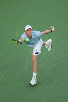 August 13, 2018 - Cincinnati, OH, USA - Western and Southern Open Tennis, Cincinnati, OH - August 13, 2018 - Sam Querrey in action against John Isner in the first round of the Western and Southern Tennis tournament held in Cincinnati. - ZUMA Press World News - August 13, 2018 - ZUMAn24_ 20180813_zaf_n24_009 Copyright: xWallyxNellx