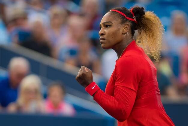 Sport Themen der Woche KW33 Sport Bilder des Tages August 13, 2018 - Serena Williams of the United States in action during her first round match at the 2018 Western & Southern Open WTA Tennis Damen Premier 5 tennis tournament. Cincinnati, Ohio, USA, August 13th 2018. 2018 Western & Southern Open - 13 Aug - ZUMAa181 20180813_zaa_a181_054 Copyright: xAFP7x