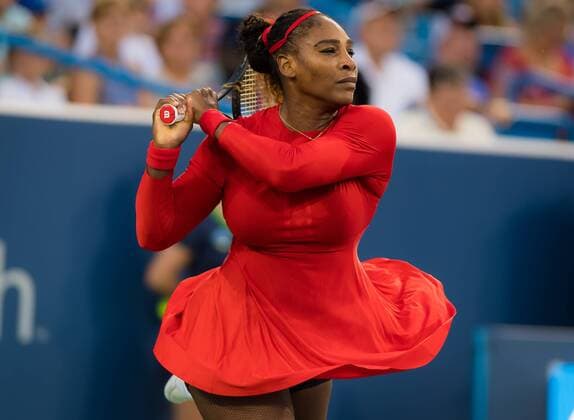 August 13, 2018 - Serena Williams of the United States in action during her first round match at the 2018 Western & Southern Open WTA Tennis Damen Premier 5 tennis tournament. Cincinnati, Ohio, USA, August 13th 2018. 2018 Western & Southern Open - 13 Aug - ZUMAa181 20180813_zaa_a181_062 Copyright: xAFP7x