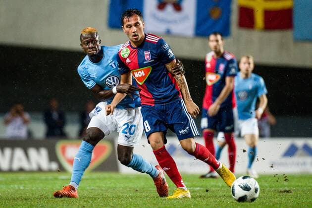 180814 Bonke Innocent of Malmö FF and Anel Hadzic of Vidi during the UEFA Champions League qualifying match between Vidi and Malmö FF on August 14, 2018 in Felcsut Photo Ludvig Thunman BILDBYR N code LT 35516  Copyright: LUDVIGxTHUNMAN BB180814LT026