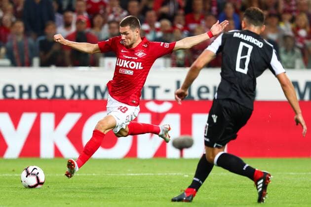 MOSCOW, RUSSIA - AUGUST 14, 2018: Spartak Moscowâ€™s Alexander Tashayev (L) and PAOK Thessalonikiâ€™s Jose Mauricio in their 2018-19 UEFA Champions League third qualifying round match at Moscow s Otrkitie Arena. Anton Novoderezhkin TASS  TS08CC2A