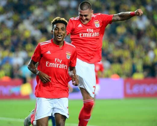 Gedson Fernandes(L) and Nicolas Castillo (R) of Benfica during the UEFA Champions League qualifying second leg match between Fenerbahce and Benfica at Ulker Arena in Istanbul , Turkey on August 14 , 2018. 