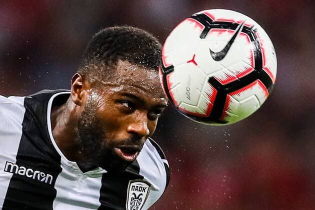 MOSCOW, RUSSIA - AUGUST 14, 2018: PAOK Thessaloniki s Fernando Varela heads the ball in their 2018-19 UEFA Champions League third qualifying round match against Spartak Moscow at Moscow s Otkritie Arena. Stanislav Krasilnikov TASS  TS08CC4A