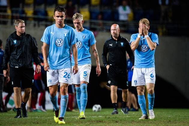 180814 Oscar Lewicki of Malmö FF looks dejected after the UEFA Champions League qualifying match between Vidi and Malmö FF on August 14, 2018 in Felcsut Photo Ludvig Thunman BILDBYR N code LT 35516  Copyright: LUDVIGxTHUNMAN BB180814LT120
