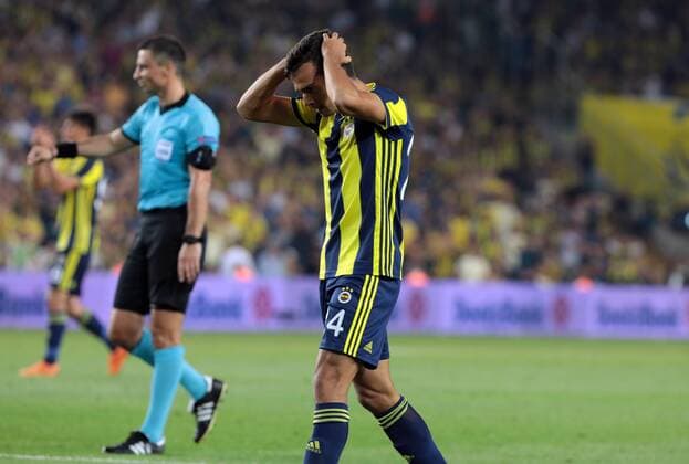 Baris Alici of Fenerbahce during the UEFA Champions League qualifying second leg match between Fenerbahce and Benfica at Ulker Arena in Istanbul , Turkey on August 14 , 2018. 