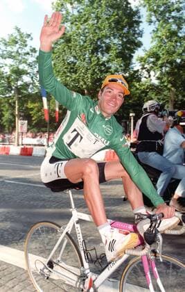 Tour de France 1997 Erik Zabel Winner of the green jersey cheers on the bike in Paris on 27 07 1997 in a casual attitude HM