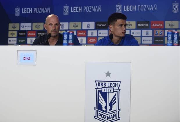 POZNAN,POLAND - AUGUST 15 : Philippe Clement head coach of KRC Genk and Joakim Maehle forward of KRC Genk pictured during press conference PK Pressekonferenz prior to the UEFA Europa League, Third qualifying round, 2 nd leg between KRC Genk and KKS Lech Poznan at the INEA Stadium on August 16, 2018 in Poznan, Poland 15 08 2018 FOOTBALL : Conference De Presse KRC Genk - Poznan - 15 08 2018 PhotoNews Panoramic 