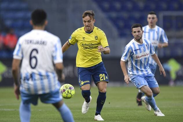 Fußball, EL Quali, Bröndby IF - Spartak Subotica Broendbys Lasse Vigen Christensen (21). Europa League kvalifikation: Broendby IF - Spartak Subotica tredje kvalifikationsrunde, anden kamp paa Broendby Stadion, torsdag den 16. august 2018. , Denmark  Copyright: TariqxMikkelxKhanx cop103 spdk20180816-200502-L