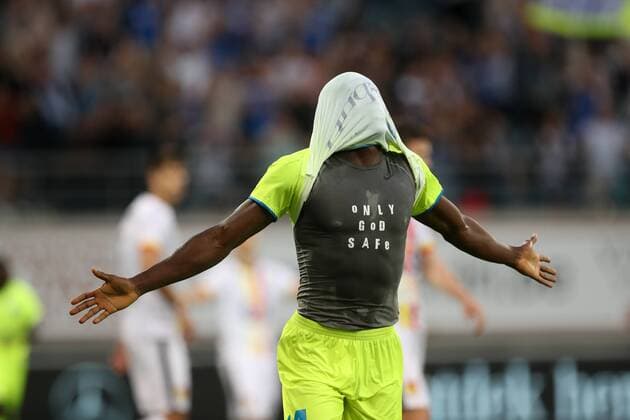 Gent s Taiwo Awoniyi celebrates after scoring during a soccer game between Belgian club KAA Gent and Polish team Jagiellonia Bialystok, Thursday 16 August 2018 in Gent, the return leg of the third qualification round for the Europa League competition. BRUNOxFAHY  x05407085x