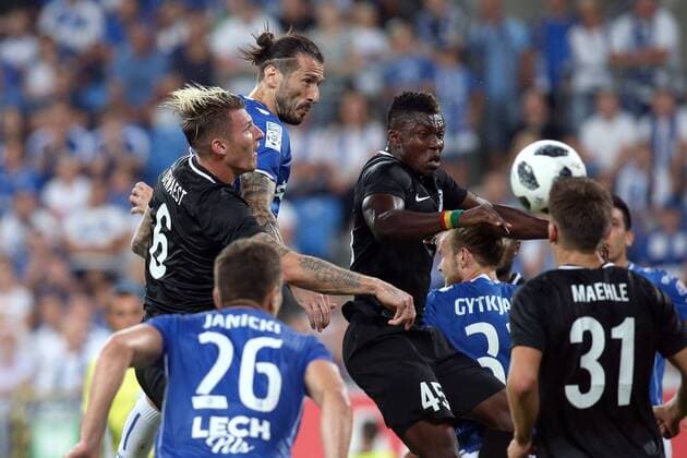 16.08.2018 POZNAN, UL. BULGARSKA PILKA NOZNA (FOOTBALL), 3 RUNDY ELIMINACJI DO LIGI EUROPY (UEFA EUROPA LEAGUE , THIRD QUALIFYING ROUND ) MECZ (GAME) LECH POZNAN - KRC GENK NZ. SEBASTIEN DEWAEST , NIKOLA VUJADINOVIC , JOSEPH AIDOO FOTO JAKUB PIASECKI CYFRASPORT NEWSPIX.PL --- Newspix.pl  20180816CSJP3014