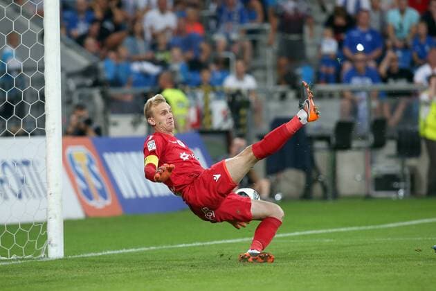 16.08.2018 POZNAN, UL. BULGARSKA PILKA NOZNA (FOOTBALL), 3 RUNDY ELIMINACJI DO LIGI EUROPY (UEFA EUROPA LEAGUE , THIRD QUALIFYING ROUND ) MECZ (GAME) LECH POZNAN - KRC GENK NZ. JASMIN BURIC SYLWETKA FOTO JAKUB PIASECKI CYFRASPORT NEWSPIX.PL --- Newspix.pl  20180816CSJP3020