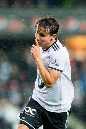 180816 Anders Trondsen of Rosenborg celebrates the 3 0 goal in the Europe League qualification match between Rosenborg and Cork City on August 16, 2018 in Trondheim Photo Jon Olav Nesvold BILDBYRAN Code JE 160293  Copyright: JONxOLAVxNESVOLD BB180816JE060