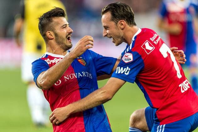 Soccer Europa League 3rd qualifying round 18 19 FC Basel 1893 Vitesse Arnhem 16 08 2018 Basel Albian Ajeti FCB 22 and Luca Zuffi FCB 7 in Europa League qualifying round 3 Match between FC Basel 1893 and Vitesse Arnhem on Thursday 16 August 2018 at St Jakob Park in Basel xGRGx