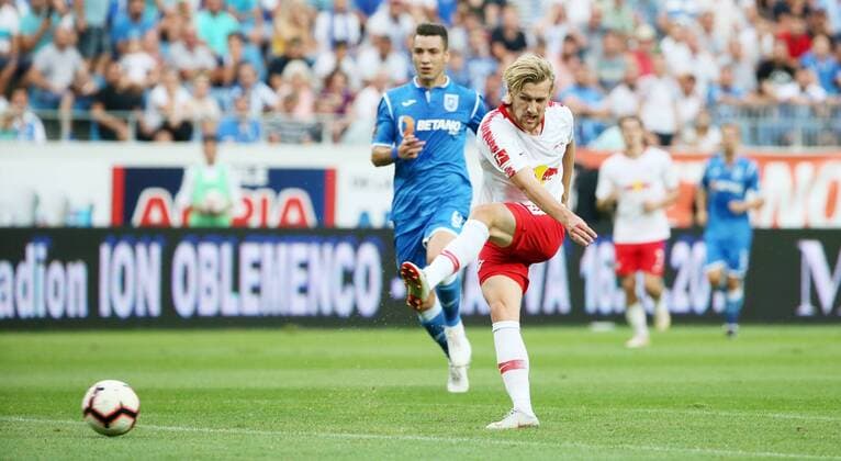 Craiova RB Leipzig Soccer Euro League Qualifiers Craiova 16 08 2018 Stadionul Ion Oblemenco Soccer UEFA Euro League Qualification 3 Round 2nd leg CS Universitatea Craiova vs RB Leipzig 1 1 0 1 Picture Emil Forsberg 10 RB Leipzig