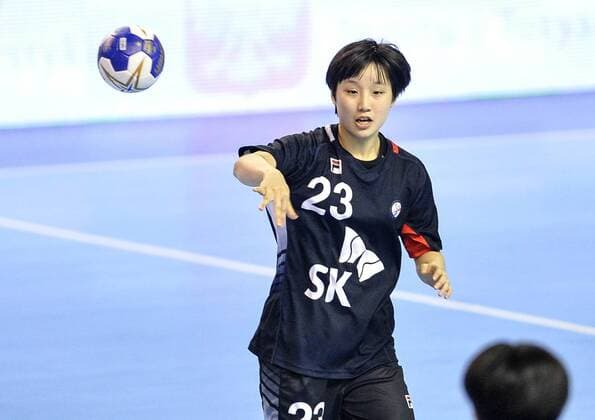 2018.08.18 Kielce Pilka reczna Mlodziezowe Mistrzostwa Swiata w Pilce Recznej Kobiet do lat 18 Wegry - Korea N z OH Yedam Foto Rafal Rusek PressFocus 2018.08.18 Kielce Handball IHF Youth U18 Womens World Championship WM Weltmeisterschaft 2018 Hungary - Korea OH Yedam Credit: Rafal Rusek PressFocus NEWSPIX.PL --- Newspix.pl  20180818PF_RR203