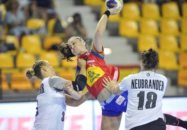 2018.08.18 Kielce Pilka reczna Mlodziezowe Mistrzostwa Swiata w Pilce Recznej Kobiet do lat 18 Hiszpania - Niemcy N z Foto Rafal Rusek PressFocus 2018.08.18 Kielce Handball IHF Youth U18 Womens World Championship WM Weltmeisterschaft 2018 Spain - Germany Credit: Rafal Rusek PressFocus NEWSPIX.PL --- Newspix.pl  20180818PF_RR008