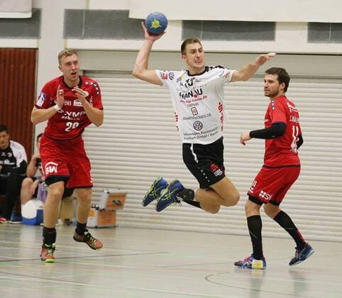 18 08 2018 xmgx Handball DHB Cup 1 Round HSG Hanau SG Bietigheim v Jan Döll SG Marc Strohl HSG Christian Schaefer SG Hanau Hessen Germany DEU