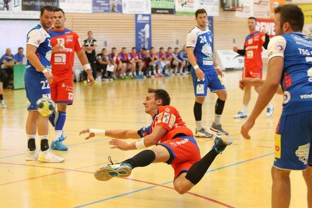 Jens Buerkle Coach HBW Balingen DHB Cup First round tournament TSG Hassloch 3 Liga HBW Balingen Weilstetten 2 League 18 28 Germany Weilheim Lindachsporthalle 20180818 DHB Cup First round tournament TSG Hassloch 3 Liga HBW Balingen Weilstetten 2 Liga 18 28 Weilheim Copyright: xBW-Fotox Eibner-Pressefotox EP_bwf