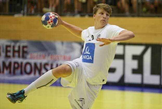 HANDBALL - EURO 2018, AUT vs CZE TULLN,AUSTRIA,19.AUG.18 - HANDBALL - EHF European Championship EM Europameisterschaft U18, international match Länderspiel AUT vs CZE, final. Image shows Lukas Hutecek (AUT). GEPAxpictures xMarioxKneisl