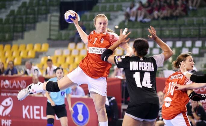 Handball, Damen, U 18 WM, Länderspiel, Deutschland - Dänemark 2018.08.19 Kielce Pilka reczna Mlodziezowe Mistrzostwa Swiata w Pilce Recznej Kobiet do lat 18 Niemcy - Dania N z Steggensen Emillie Foto Lukasz Sobala Press Focus 2018.08.19 Kielce Handball IHF Youth U18 Womens World Germany - Denmark Steggensen Emillie Credit: Lukasz Sobala Press Focus NEWSPIX.PL --- Newspix.pl  20180819PF_LS088