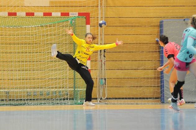 Isabel Roch TusSies Metzingen 26 in goal TusSies Metzingen Handball League stage preparation Tournament 20 08 2018 Photo TBaur Eibner TusSies Metzingen vs Brest Brittany Handball Metzingen Copyright: xEIBNER TobiasxBaurx EP_TBR