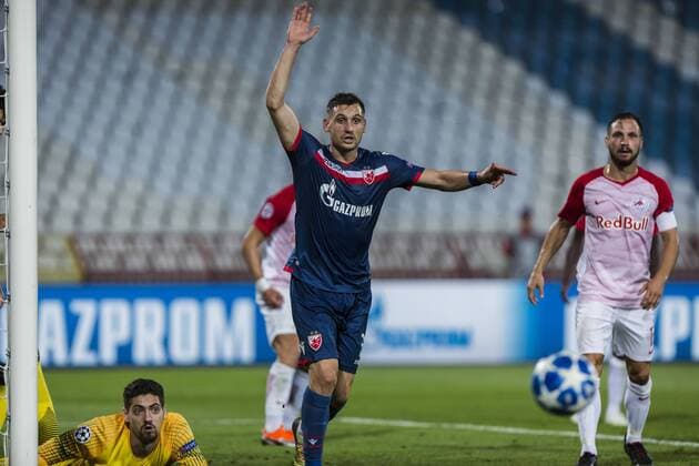 21st August 2018, Rajko Miti& x107; Stadium, Belgrade, Serbia; UEFA Champions League qualifier 1st leg, Red Star Belgrade versus Red Bull Salzburg; Nikola Stoiljkovic of Red Star Belgrade reacts after missing the scoring chance  ActionPlus12057462 NikolaxKrstic