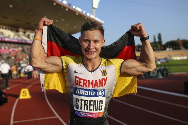 Sport Themen der Woche KW34 Sport Bilder des Tages Para Leichtathletik-EM; Berlin, 22.08.2018 Gold ueber 200m fuer Felix Streng (T64 GER TSV Bayer 04 Leverkusen); Para Leichtathletik-EM am 22.08.18 im Friedrich-Ludwig-Jahn-Sportpark in Berlin (Deutschland). *** Para Athletics EM Berlin 22 08 2018 Gold over 200m for Felix Streng T64 GER TSV Bayer 04 Leverkusen Para Athletics EM on 22 08 18 at the Friedrich Ludwig Jahn Sports Park in Berlin Germany xakx