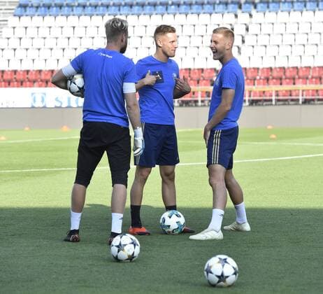 (L-R) Michal Reichl, Lukas Kalvach and Jakub Plsek of Olomouc attend the training prior to the European League qualification match SK Sigma Olomouc vs Sevilla in Olomouc, Czech Republic, August 22, 2018. (CTKxPhoto LudekxPerina) CTKPhotoP201808220767401  LPE 008