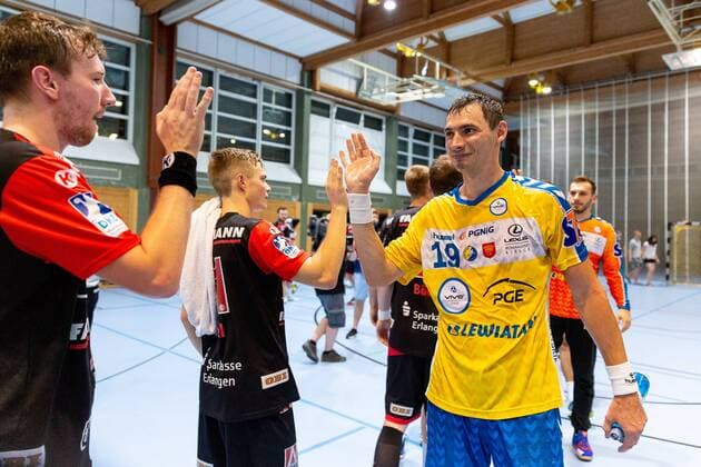 22 08 2018 Handball 1 Bundesliga DKB HBL Season 2018 2019 Friendly Match HC Erlangen HCE KS Vive Kielce ThHa Krzysztof Lijewski 19 Vive Kielce Nikolai Link 33 HC Erlangen HCE