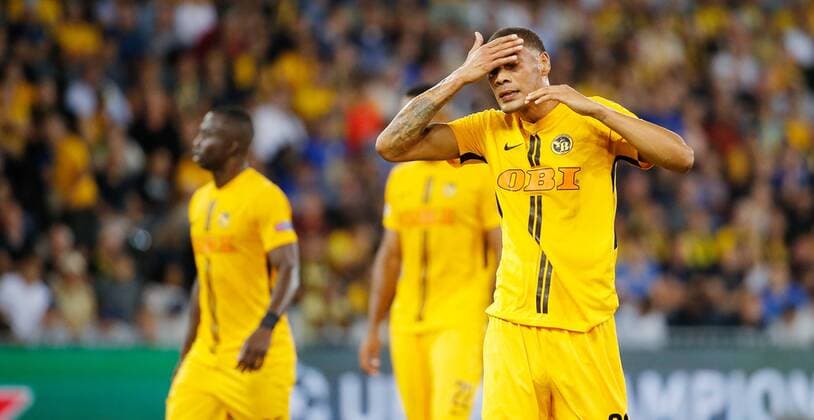 22 08 2018 Stade de Suisse Bern SWITZERLAND Season 2018 2019 Mens Football Champions League Qualification First leg BSC Young Boys Bern Dinamo Zagreb Guillaume Hoarau Young Boys