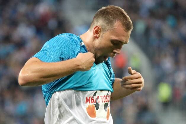 ST PETERSBURG, RUSSIA â€“ AUGUST 23, 2018: FC Zenit St Petersburg s Artyom Dzyuba celebrates scoring in Leg 1 of their 2018â€“19 UEFA Europa League play-off round football match against FC Molde at Saint Petersburg Stadium. Alexander Demianchuk TASS  TS08DBF5
