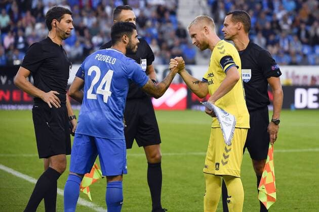GENK, BELGIUM - AUGUST 23 : Alejandro Pozuelo midfielder of Genk, Johan Larsson defender of Brondby during the UEFA Europa League Play-Offs 1st Leg match between KRC Genk and Brondby IF on August 23, 2018 in Genk, Belgium, 23 08 2018 FOOTBALL : KRC Genk v Brondby IF - UEFA Europa League Play-Offs 1st Leg - 23 08 2018 PHOTONEWS PANORAMIC  775212206