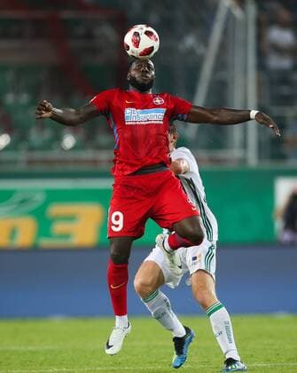 SOCCER - EL, qualification, Rapid vs Steaua VIENNA,AUSTRIA,23.AUG.18 - SOCCER - UEFA Europa League, qualification, play off, SK Rapid Wien vs Steaua Bukarest. Image shows Harlem Gnohere (Steaua). Keywords: Wien Energie. GEPAxpictures xPhilippxBrem