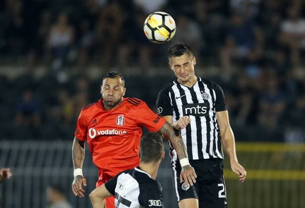 (180824) -- BELGRADE, Aug. 24, 2018 -- Nemanja Miletic (R) of Partizan vies with Ricardo Quaresma of Besiktas during the first leg match of UEFA Europa League play-offs in Belgrade, Serbia, Aug. 23, 2018. The match ended in a 1-1 draw. ) (SP)SERBIA-BELGRADE-UEFA EUROPA LEAGUE PLAY-OFF-PARTIZAN VS BESIKTAS PredragxMilosavljevic 