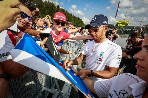 seance dedicase Hamilton FORMULE 1 : Preparations Grand Prix de Belgique - Spa Francorchamps - 23 08 2018 Photonews Panoramic 